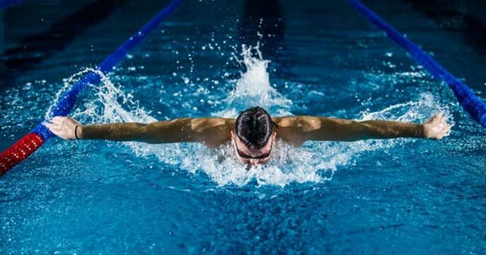 Olympic swimmer 5 Leadership Lessons from the Tokyo Olympics