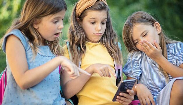 It’s back-to-school time! So, where’s the social media education?