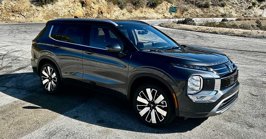 Mitsubishi Outlander SUV